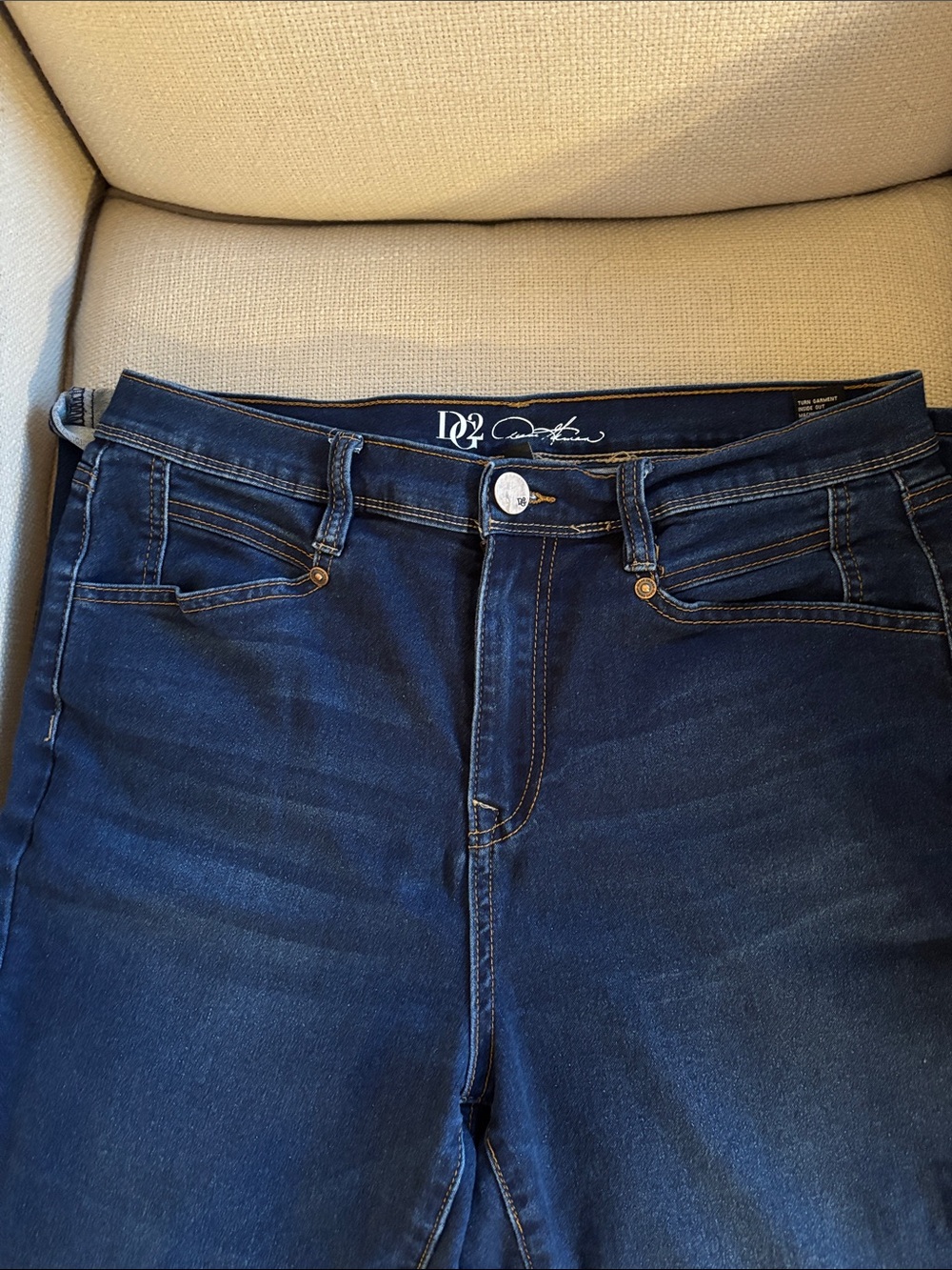 DG2 by Diane Gilman Deep Blue Skinny boot-cut Jeans